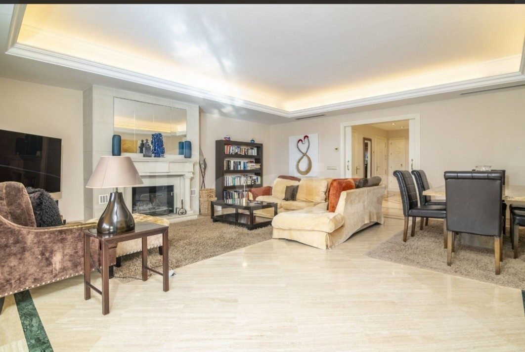 Apartment in Marbella, Andalusia, Spain 5 - 18861998