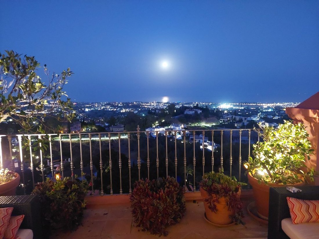 Apartment in La Quinta, Benahavis, Andalusia 1 - 18857189