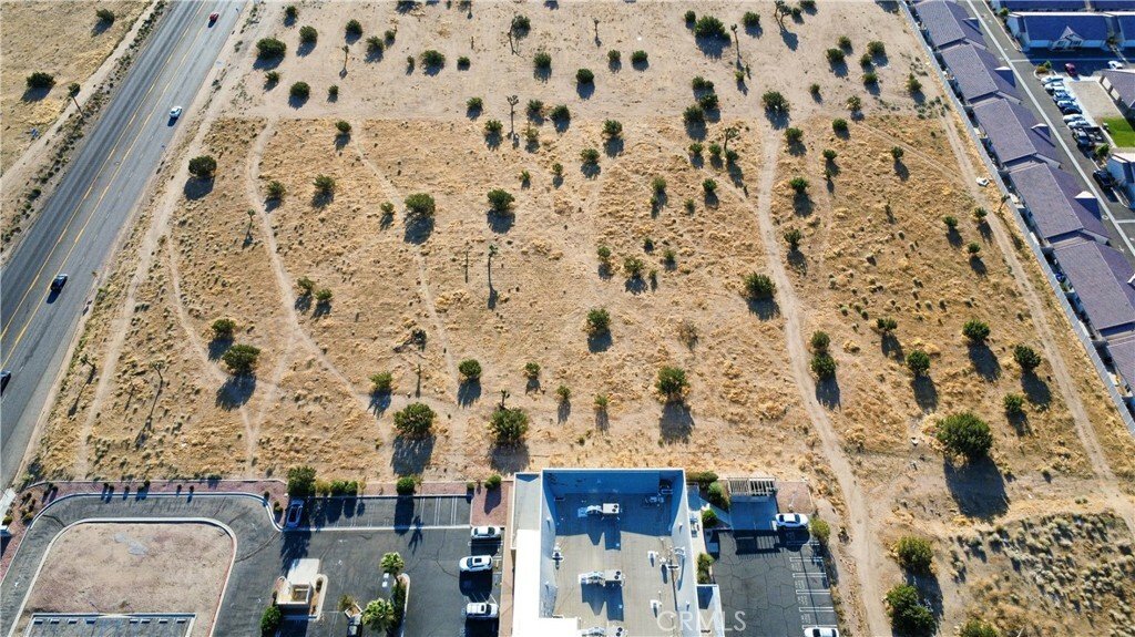 Terreno a Hesperia, California, Stati Uniti 4 - 18726035