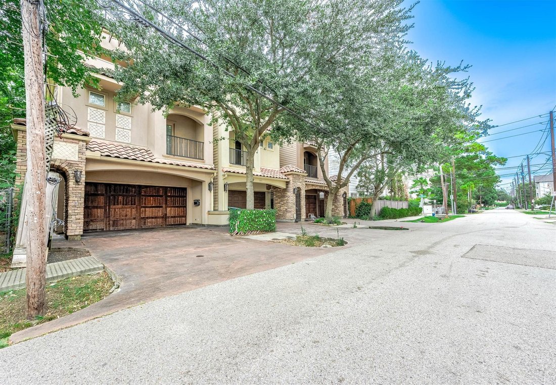 House in Houston, Texas, United States 4 - 18842870