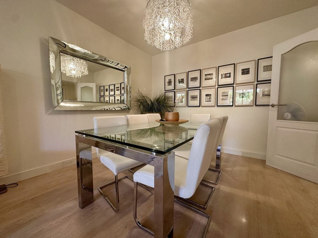 Apartment in Marbella, Andalusia, Spain 3 - 18857568
