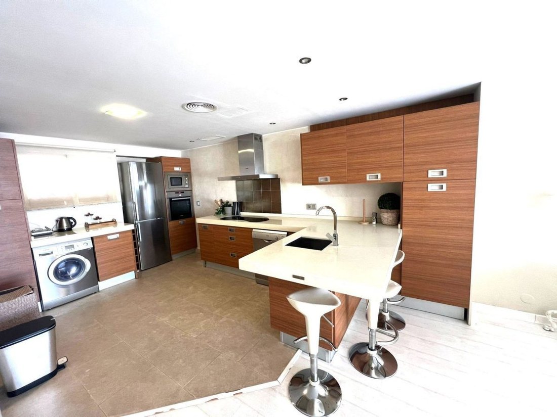 Apartment in Puerto Banus, Marbella, Spain 2 - 18862022