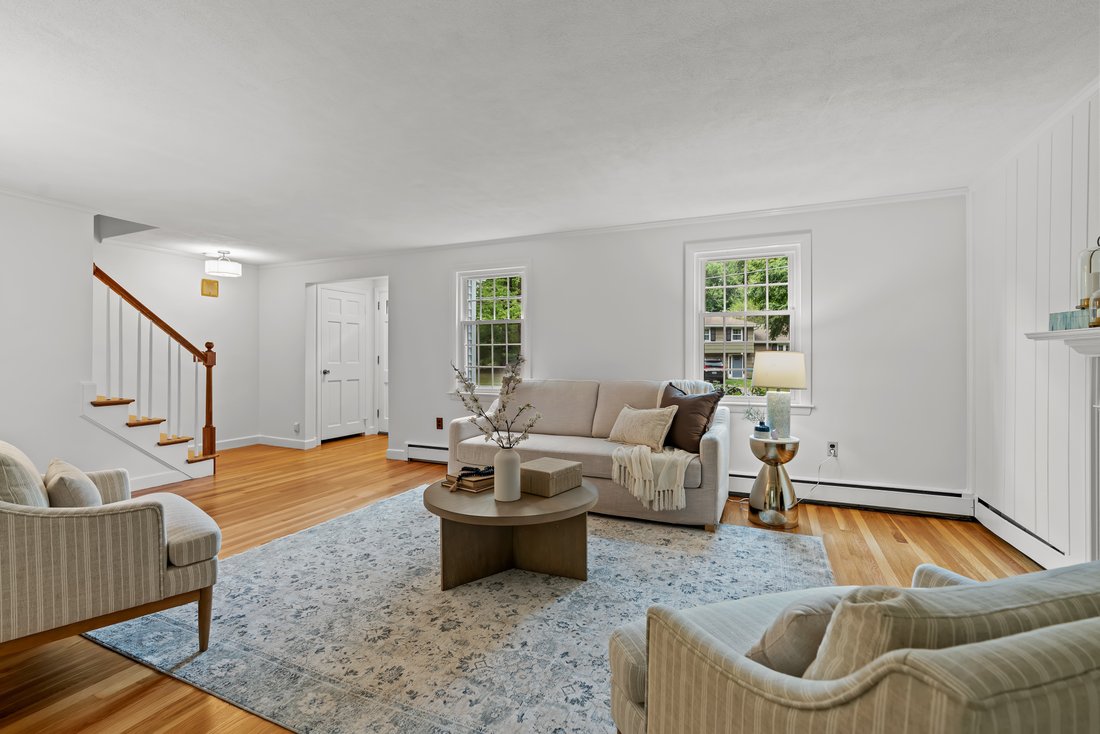 House in Wayland, Massachusetts, United States 4 - 18844819