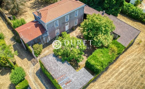 Maison à Saint-Lumine-de-Clisson, Pays de la Loire, France 1