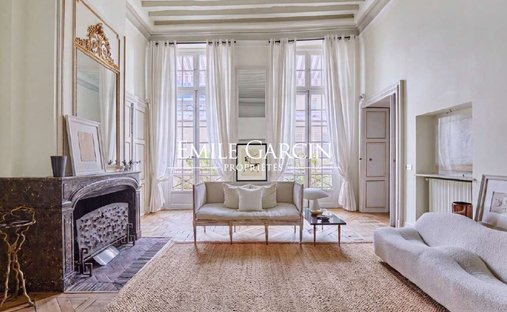 Apartment in Saint Gervais, Paris 4e Arrondissement, Paris 1