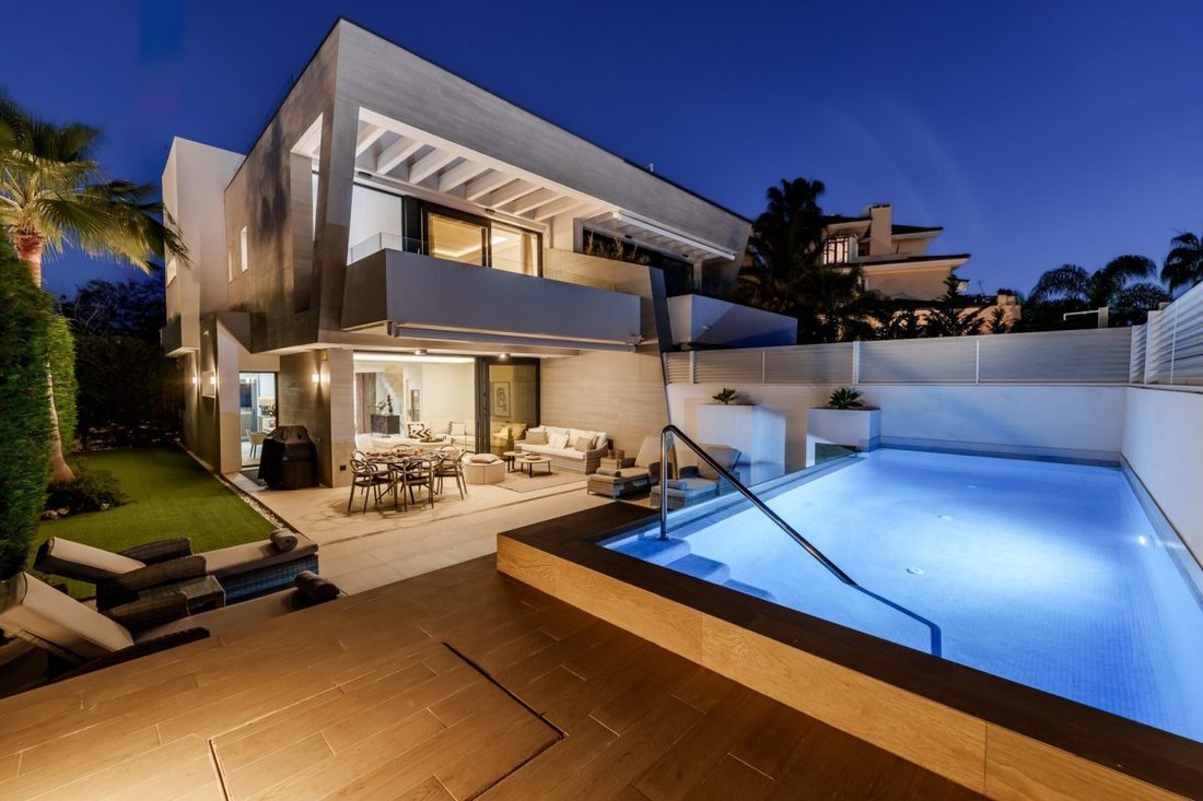 Villa a Puerto Banus, Marbella, Spagna 5 - 18862146