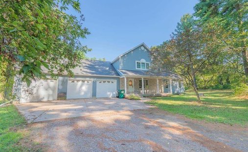 House in Eau Claire, Wisconsin, United States 1