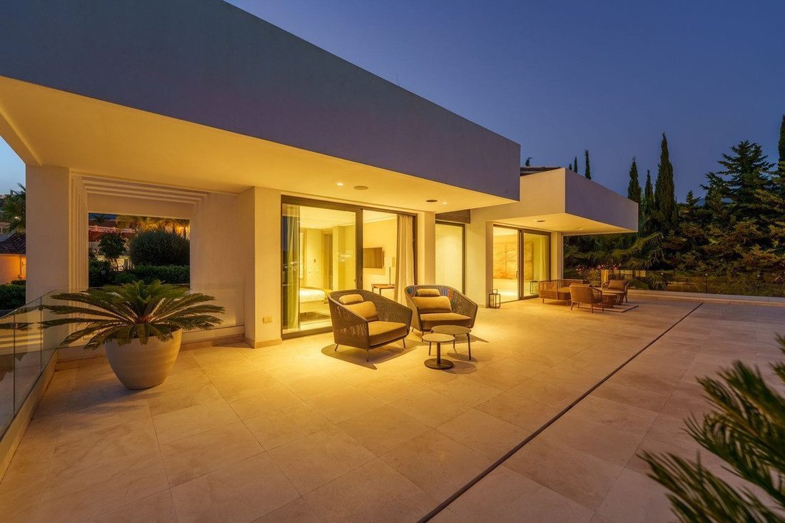 Villa a Puerto Banus, Marbella, Spagna 4 - 18859062