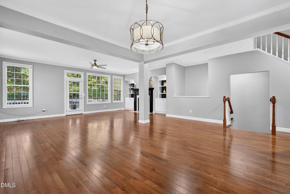 Townhouse en Cary, Carolina del Norte, Estados Unidos 5 - 18842053