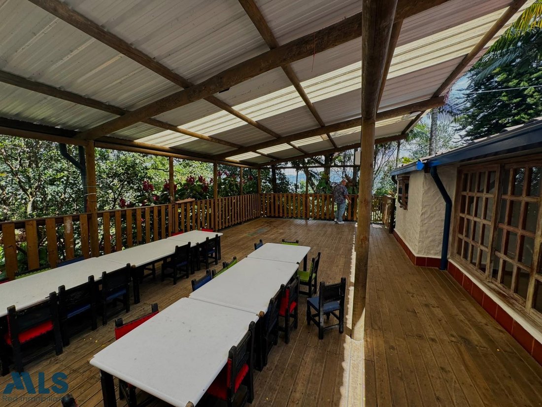 House in Envigado, Antioquia, Colombia 3 - 18850029