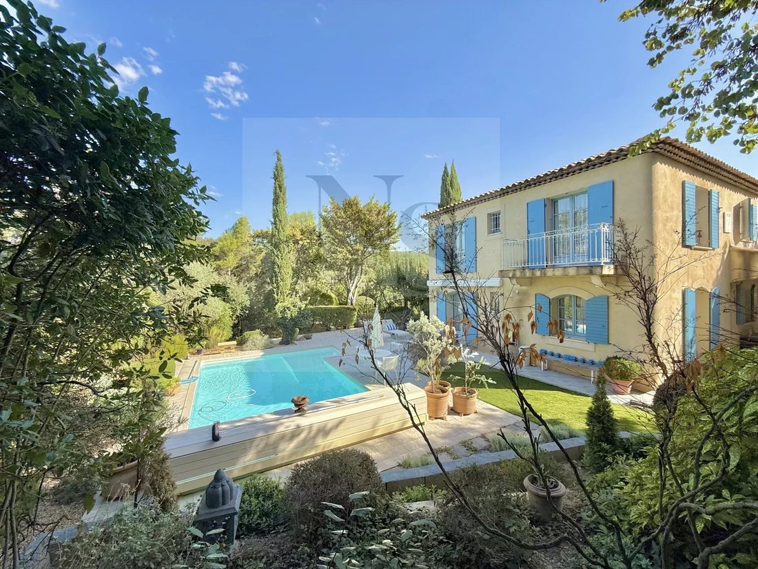 Villa in Est-Repentance-Les Trois Bons Dieux, Aix-en-Provence, France 1 - 18855063