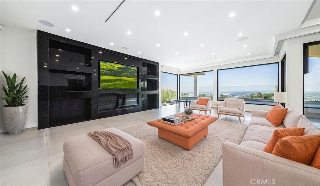House in Burbank, California, United States 4 - 18619653