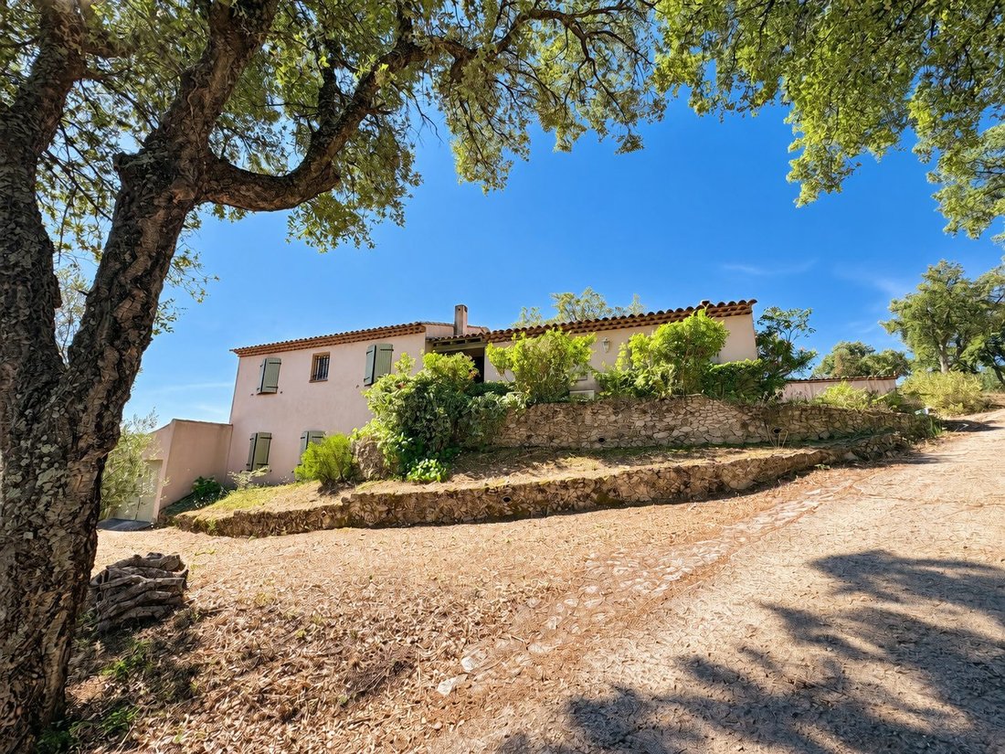 Villa en Le Plan-de-la-Tour, Provenza-Alpes-Costa Azul, Francia 1 - 18849094