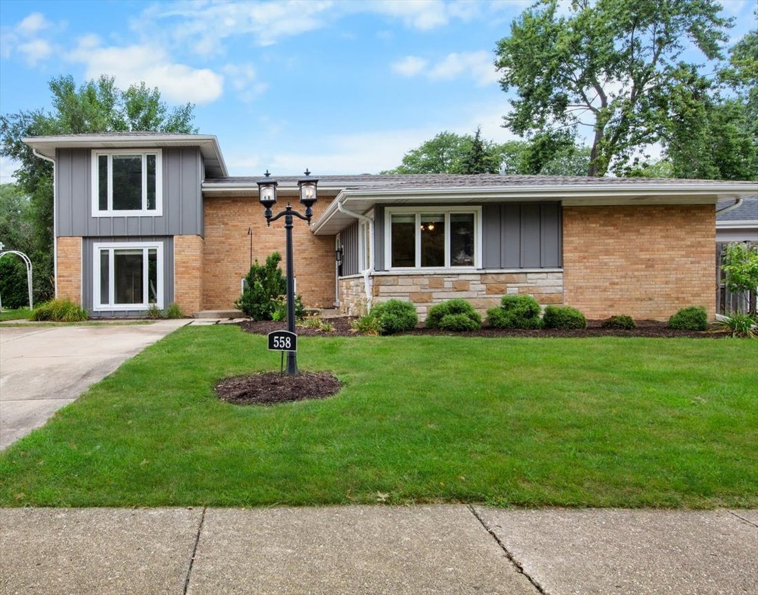 House in Elmhurst, Illinois, United States 1 - 18850393