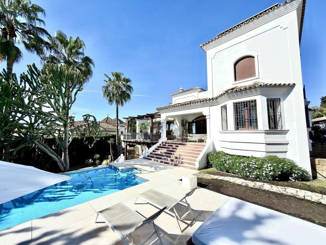 Villa in Puerto Banus, Marbella, Spain 2 - 18856698