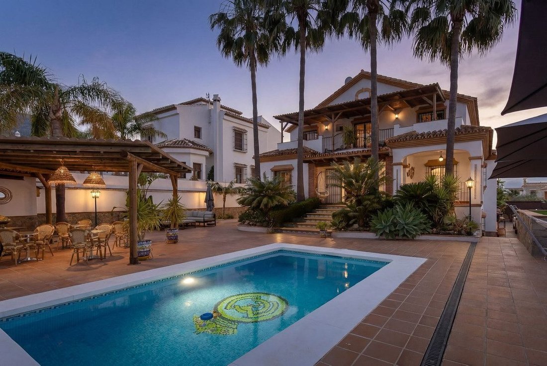 Villa a Alhaurín el Grande, Andalusia, Spagna 5 - 18857437