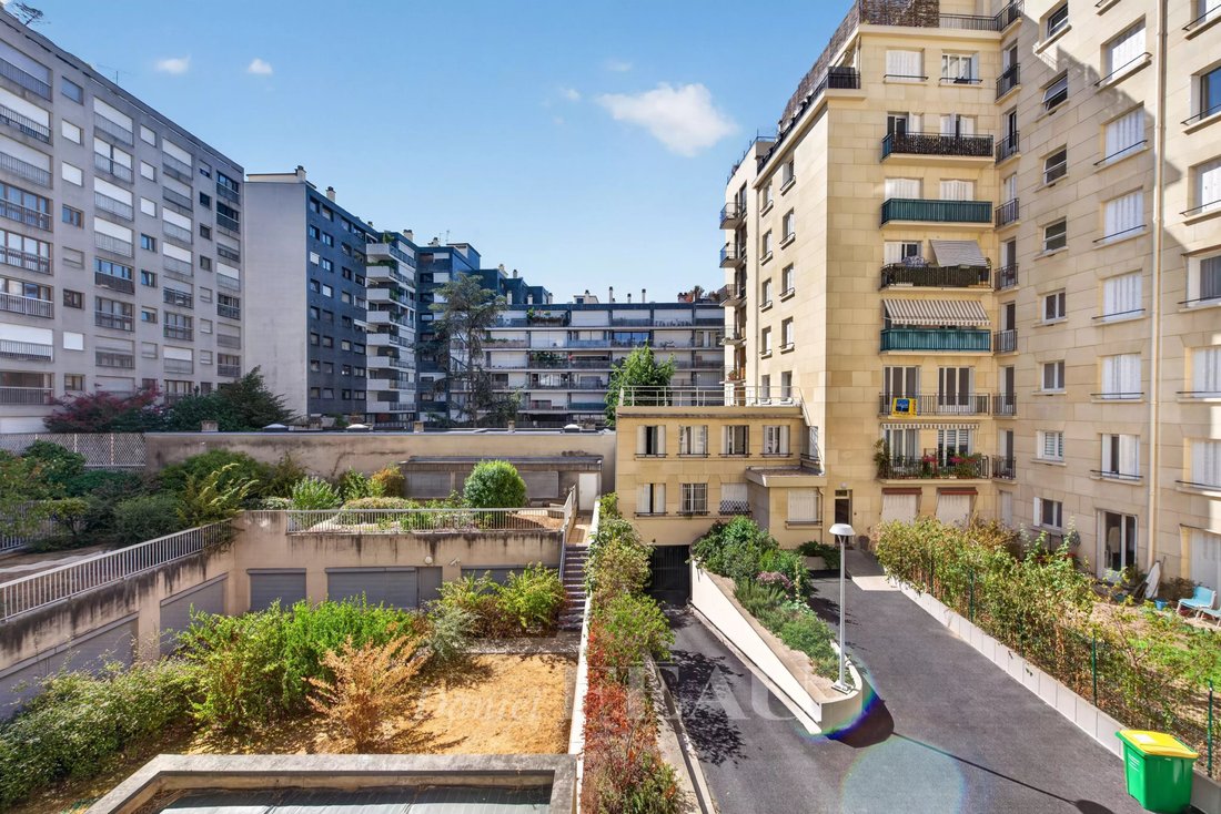 Apartment in Georges Brassens, Paris 15e Arrondissement, Paris 3 - 18851955