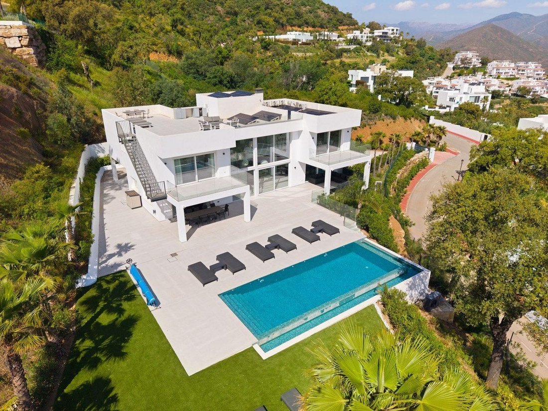 Villa in Elviria-Cabopino, Marbella, Spanien 4 - 18857360