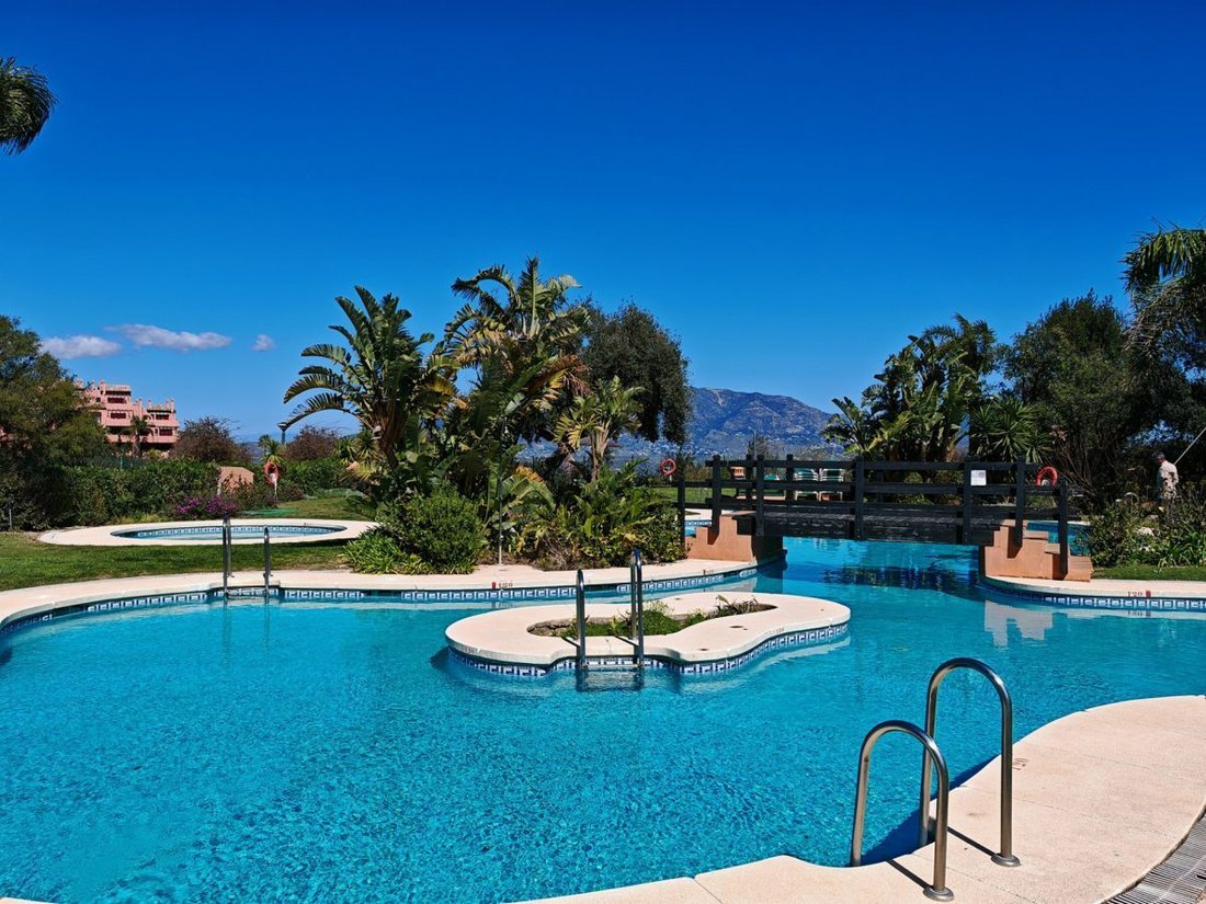 Stadthaus in Elviria-Cabopino, Marbella, Spanien 5 - 18857616