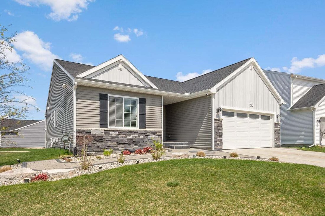 House in Kentwood, Michigan, United States 2 - 18842793