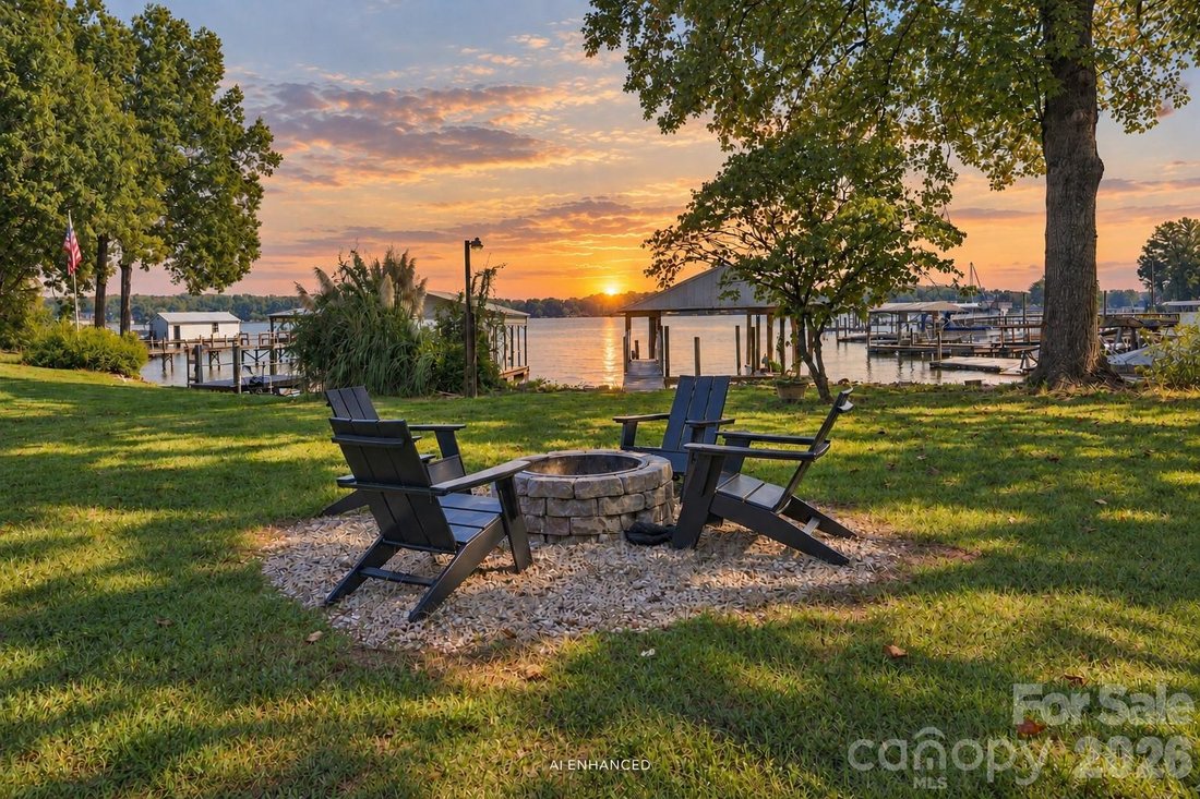 House in Lake Norman of Catawba, North Carolina, United States 1 - 18855097