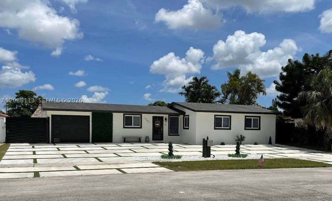 House in Hialeah, Florida, United States 2 - 18853070