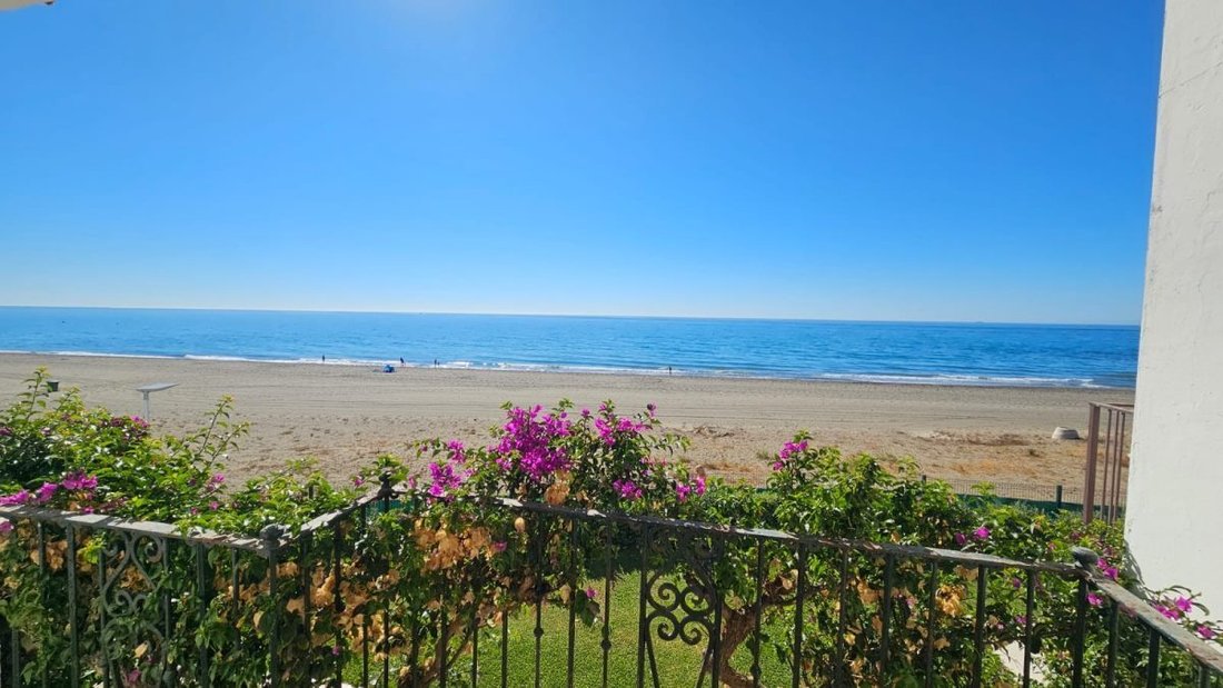 Villa in Cancelada, Estepona, Andalusien 3 - 18857316