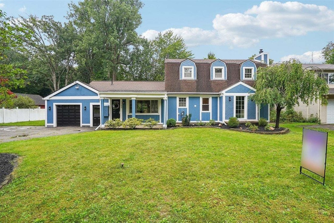 House in Keego Harbor, Michigan, United States 1 - 18855722