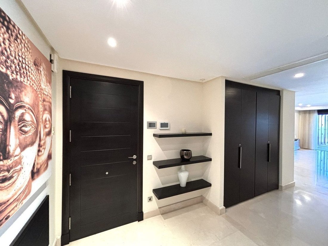 Appartamento a Puerto Banus, Marbella, Spagna 5 - 18862927