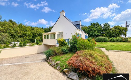 House in Sarzeau, Brittany, France 1