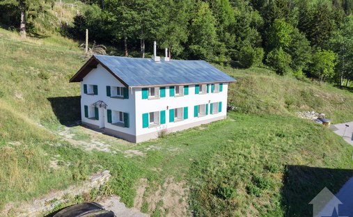 Haus in Erde, Bezirk Conthey, Wallis 1