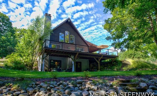 House in Otsego, Michigan, United States 1