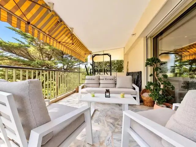 Apartment in Cannes, Provence-Alpes-Côte d'Azur, France 2 - 18852061