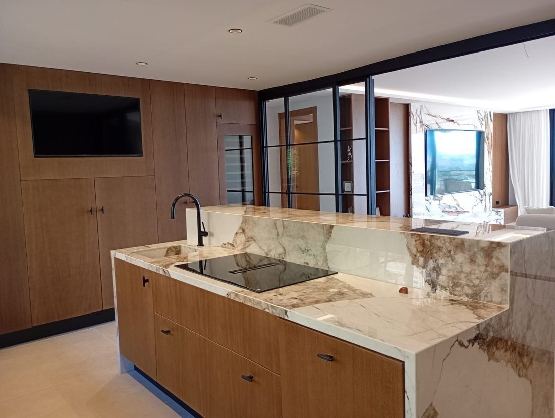Appartement à Puerto Banús, Marbella, Espagne 2 - 18857017