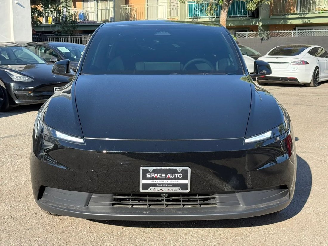 Suv in Azusa, CA, United States 2 - 18853637