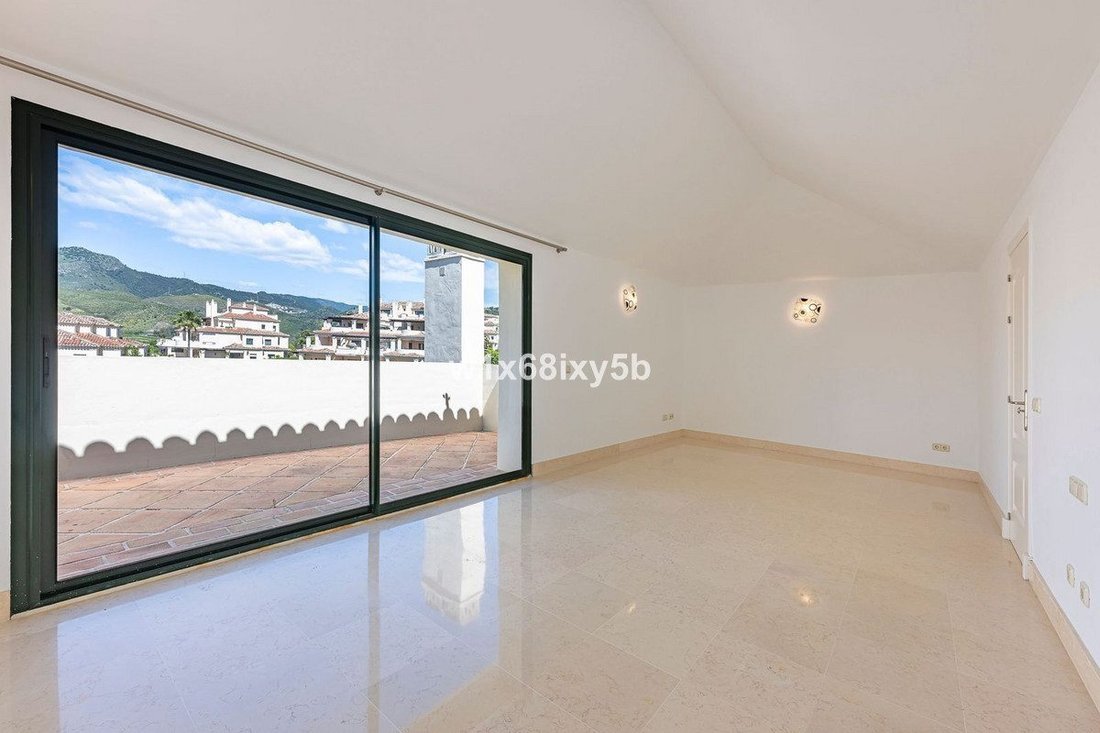 Appartamento a Benahavís, Andalusia, Spagna 4 - 18860311