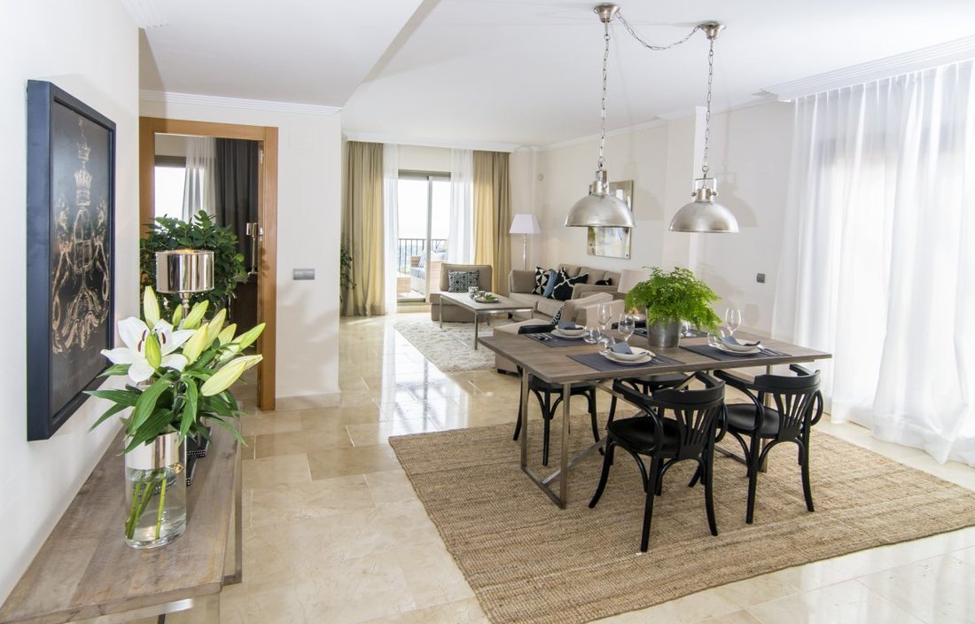 Apartment in Benahavis, Andalusia, Spain 2 - 18860245