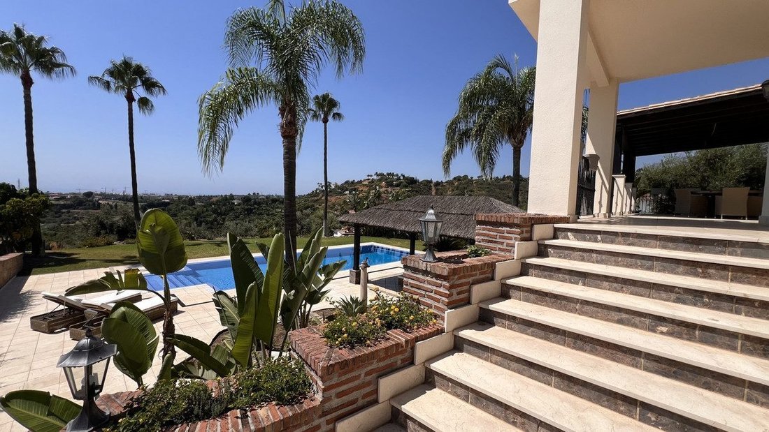Villa in Estepona, Andalusia, Spain 2 - 18857538