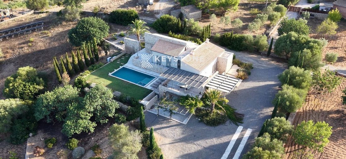 Finca in Sant Llorenc des Cardassar, Balearic Islands, Spain 1 - 17906022