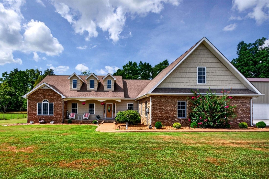 House in Sparta, Tennessee, United States 4 - 18852870