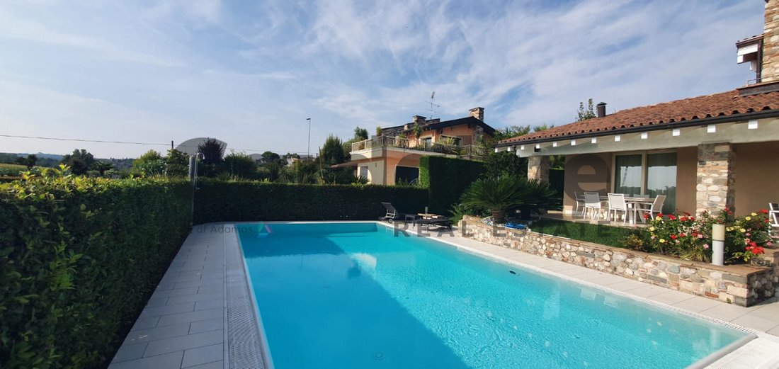 Villa in Padenghe sul Garda, Lombardy, Italy 4 - 18853822