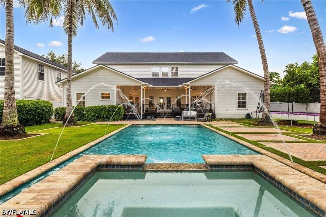 Casa en Estero, Florida, Estados Unidos 3 - 18851277