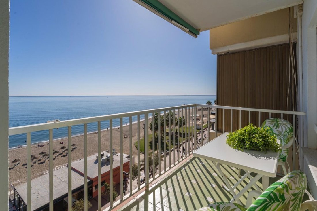 Appartamento a Fuengirola, Andalusia, Spagna 1 - 18857225