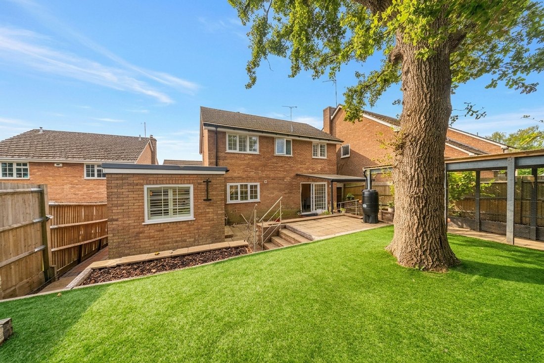 Haus in Haywards Heath, England 1 - 18843693