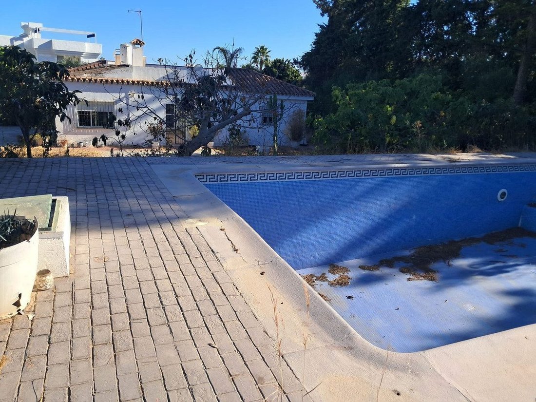 Villa in Estepona, Andalusien, Spanien 3 - 18857156