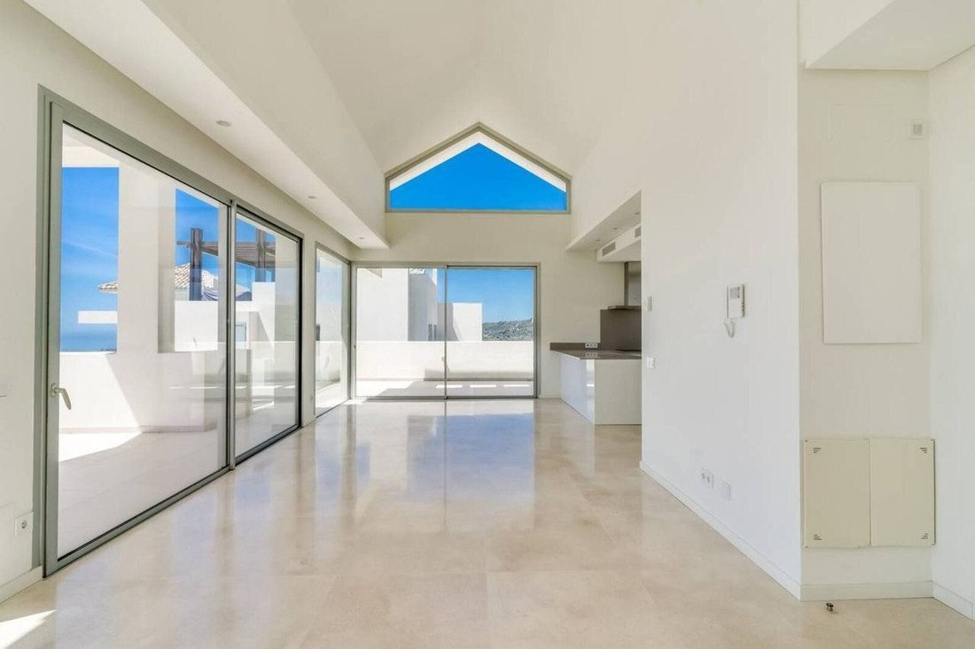 Apartment in Benahavis, Andalusia, Spain 2 - 18857267