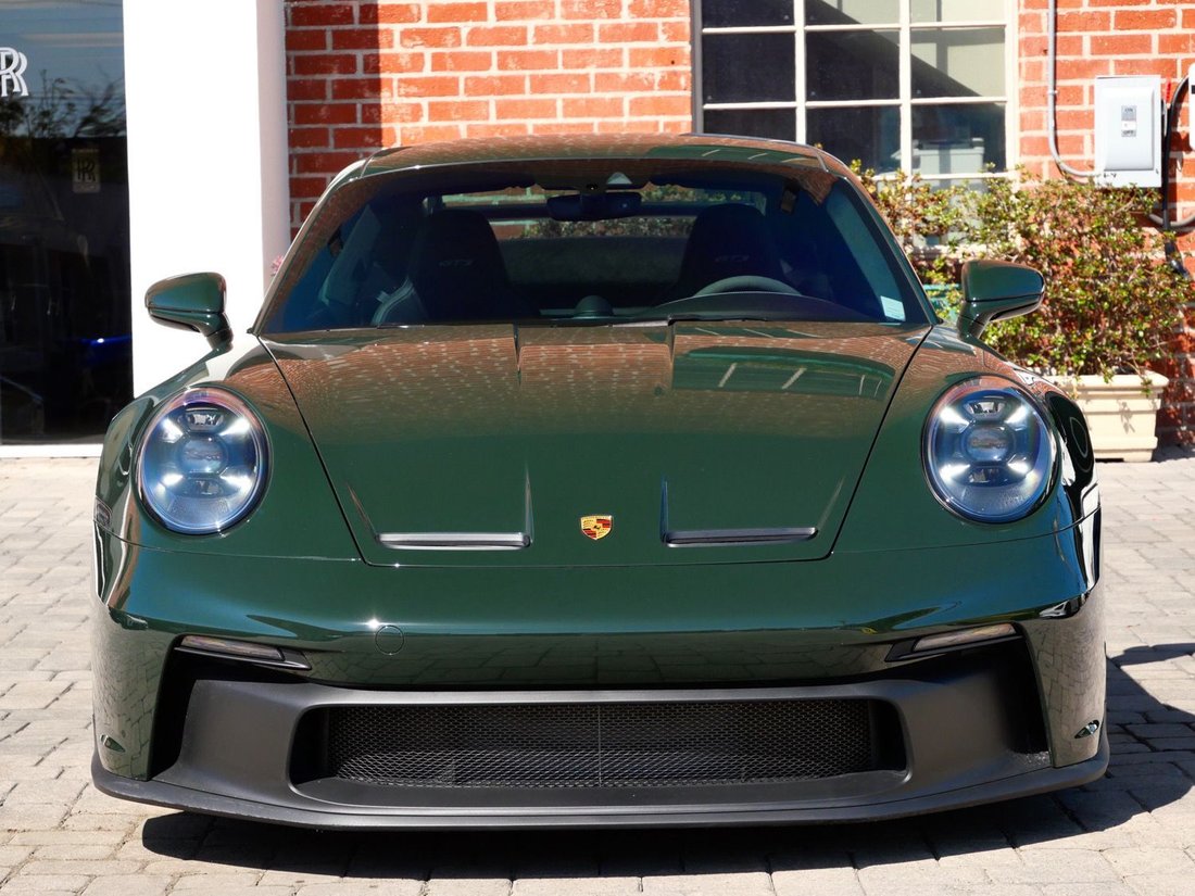 Coupe in Beverly Hills, CA, United States 2 - 18850298