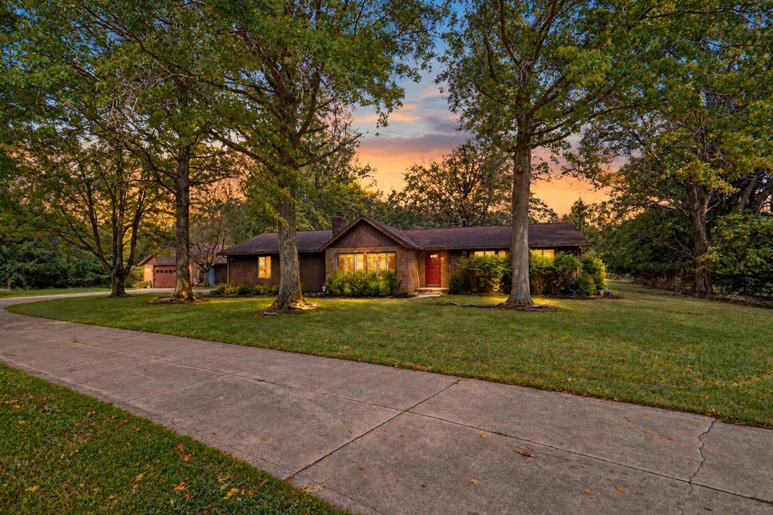 House in Mansfield, Ohio, United States 1 - 17678812