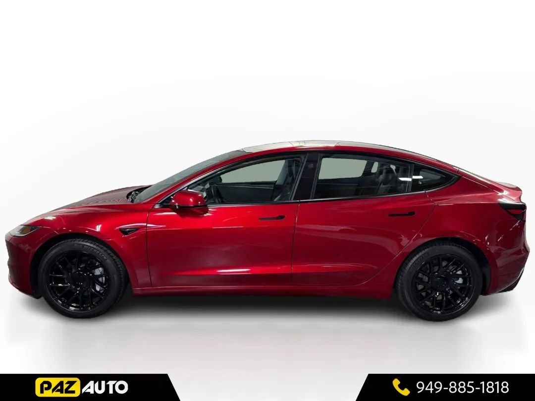 Sedan in Laguna Hills, CA, United States 2 - 18852296