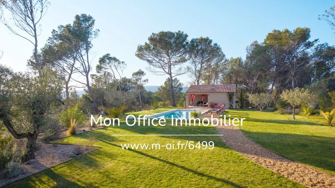 Casa en Rognes, Provenza-Alpes-Costa Azul, Francia 1 - 18844050